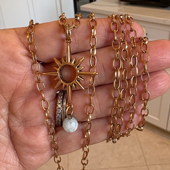 Gold Necklace with Star Pendant- never worn- 2 layers with hanging pedant stone- - Picture 1 of 6